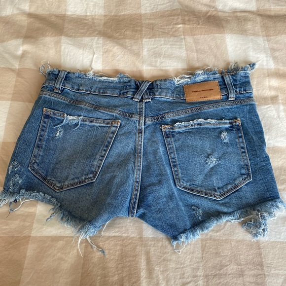 Zara denim shorts - Picture 2 of 4